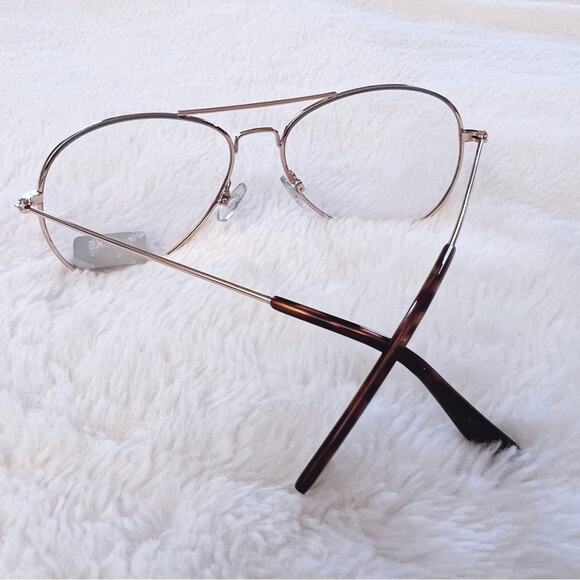 Noelle Gold Blue Light Glasses - Picture 10 of 12